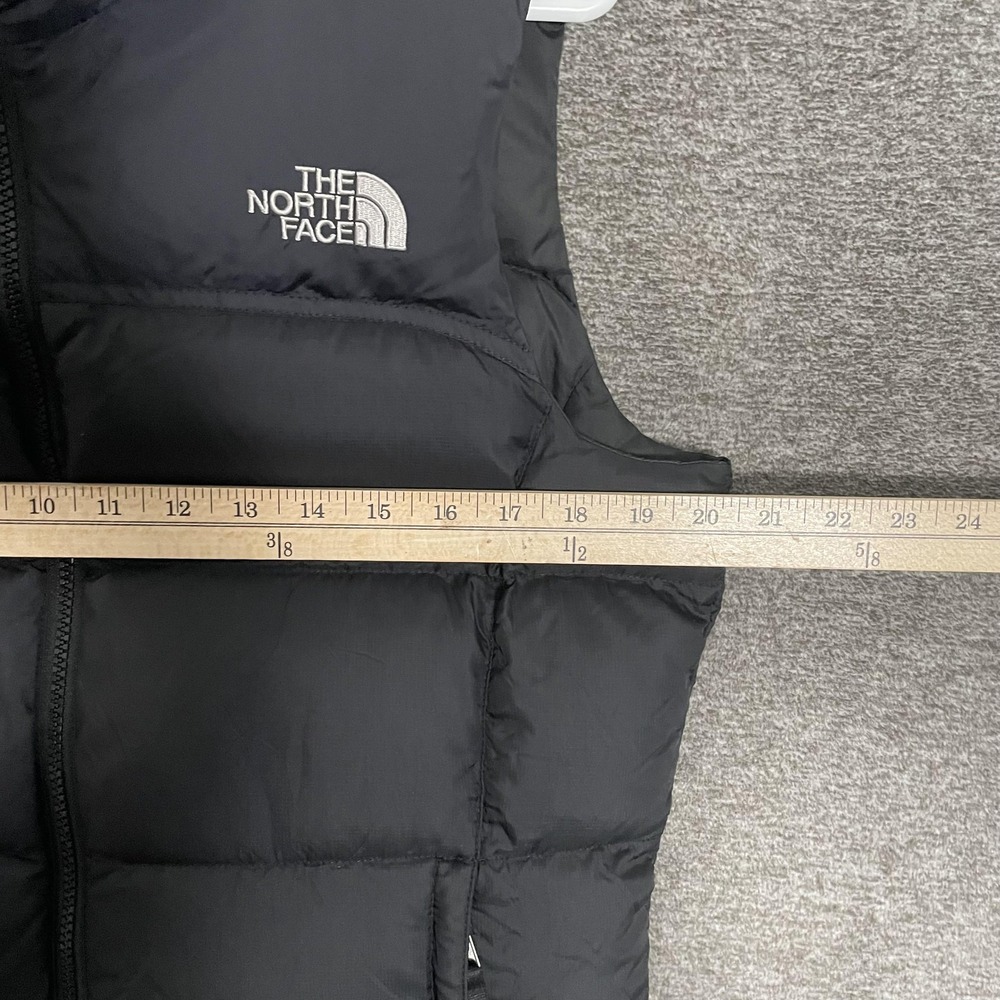 The North Face Vest Womens Medium Black 700 Down Quilted Puffer Full Zip Warm - Picture 4 of 8